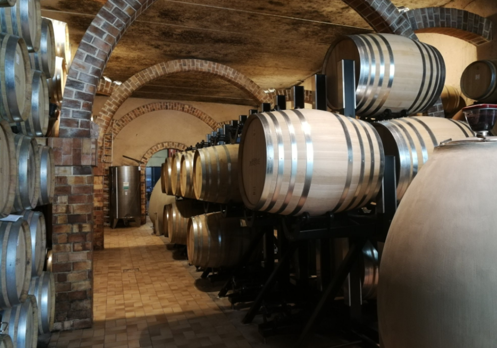 Chai Château Pesquié