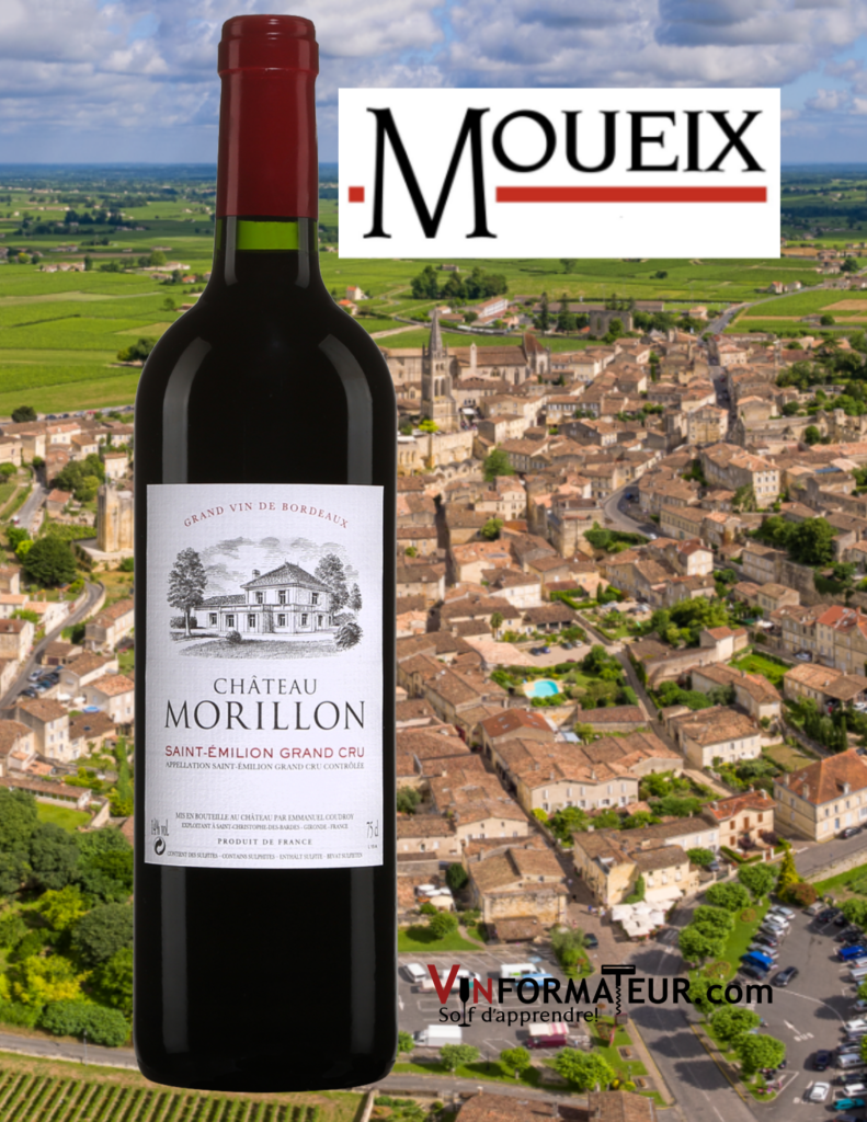 Bouteille de Château Morillon, France, Bordeaux, St-Émilion Grand Cru, 2015 avec la ville de St-Émilion en arrière-plan