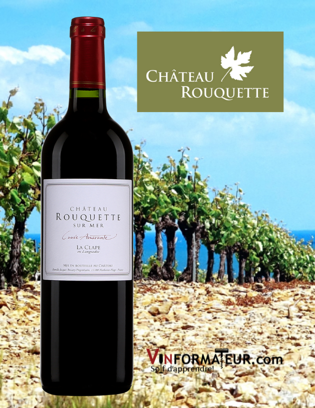 Bouteille de Château Rouquette sur Mer, Cuvée Amarante, Languedoc-Roussillon, La Clape AOC, avec vignobles en arrière-plan