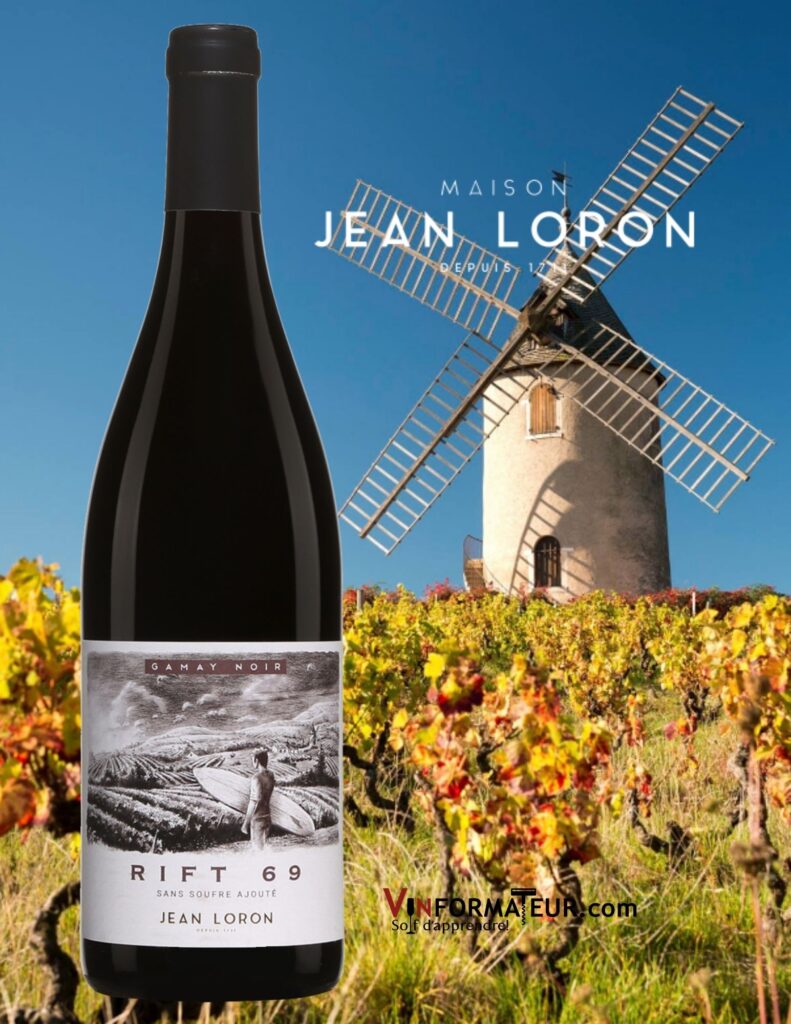 Bouteille de Rift 69, France, Beaujolais Villages, 2020 et vignoble et moulin à vent