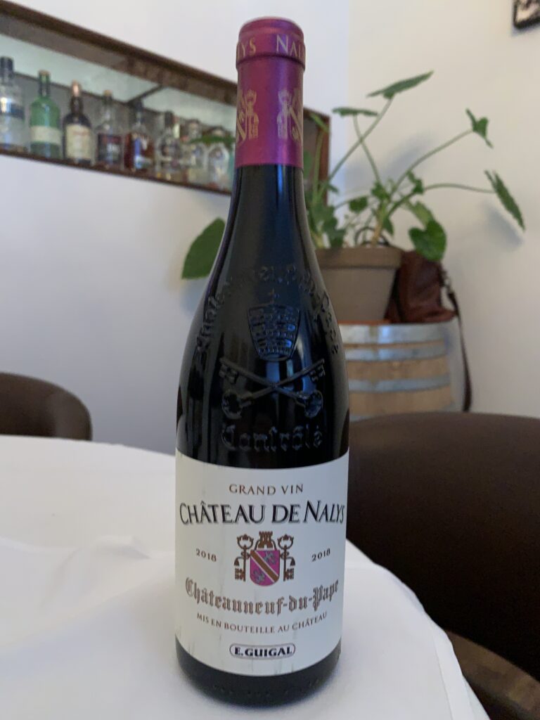 Bouteille de E. Guigal, Château de Nalys, Châteauneuf-du-Pape AOC, 2018