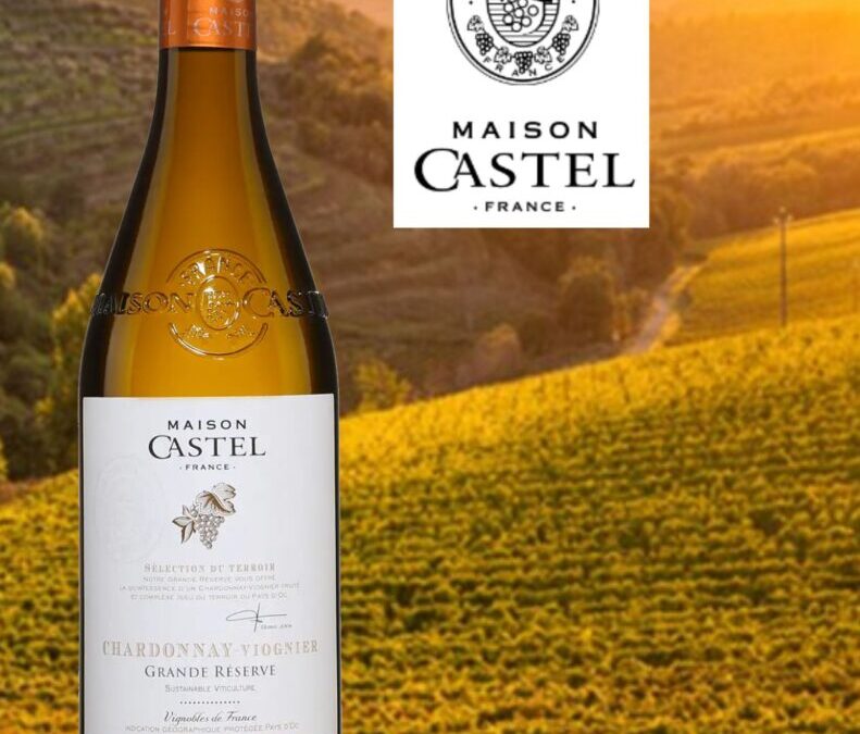 Un assemblage de Chardonnay et de Viognier empreint de soleil! Maison Castel 2022.